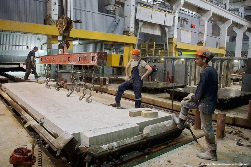 Rebarer Concrete Worker to the Factory